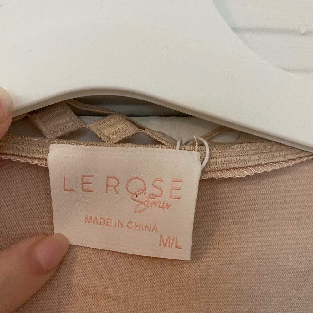 LeRose Bridal Robe - Picture 4 of 4